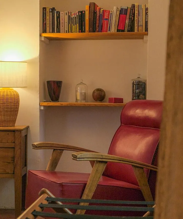 Montjoia Bed & Breakfast L'Isle-sur-la-Sorgue 0*,