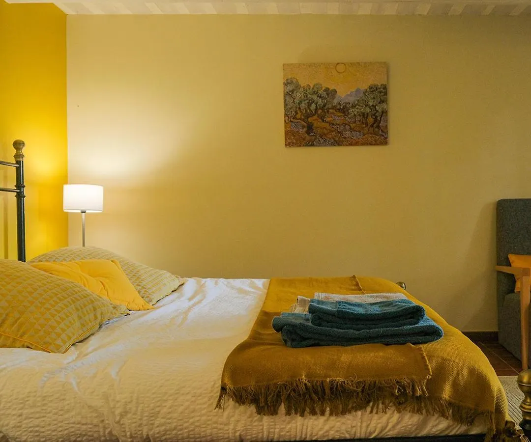 Montjoia Bed & Breakfast L'Isle-sur-la-Sorgue 0*,  France
