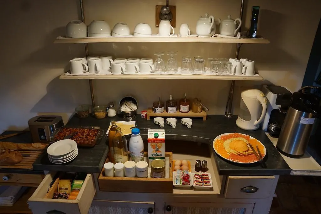 Montjoia Bed & Breakfast L'Isle-sur-la-Sorgue 0*,  France